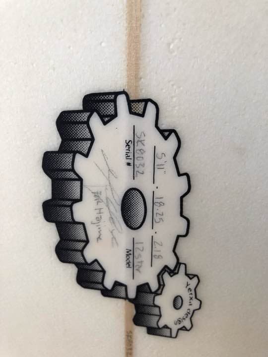 SK サーフボード EPS 5'11 SK 浮力 小波 送料込み