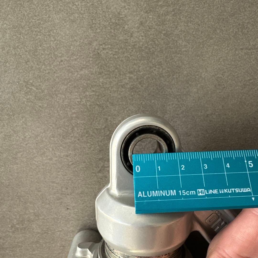 オーリンズ　ZRX1200R 取り外し品