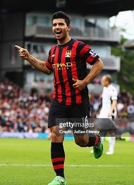 11-12 マンチェスター・シティ　アグエロ　アンブロオフィシャル　ユニフォーム