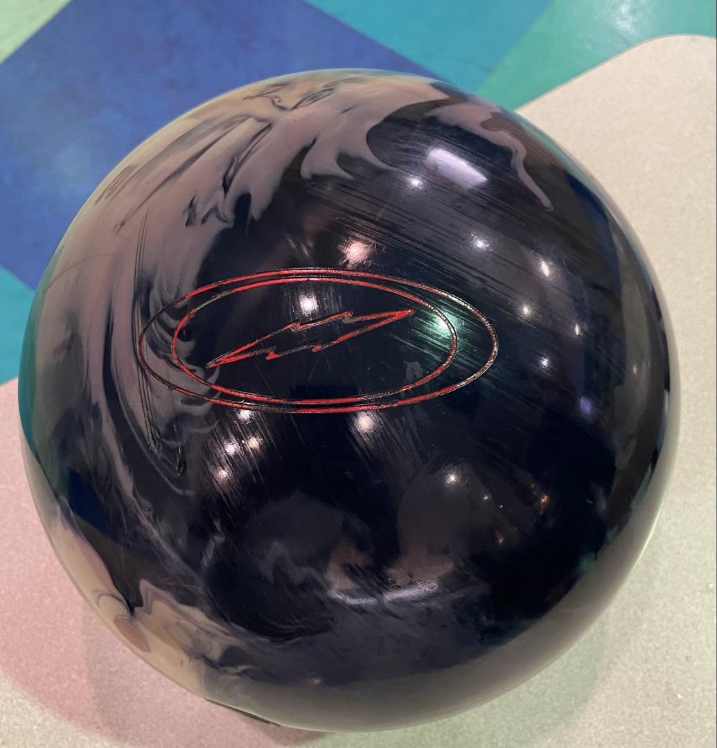 PHAZE AI ボウリングボール15ポンド