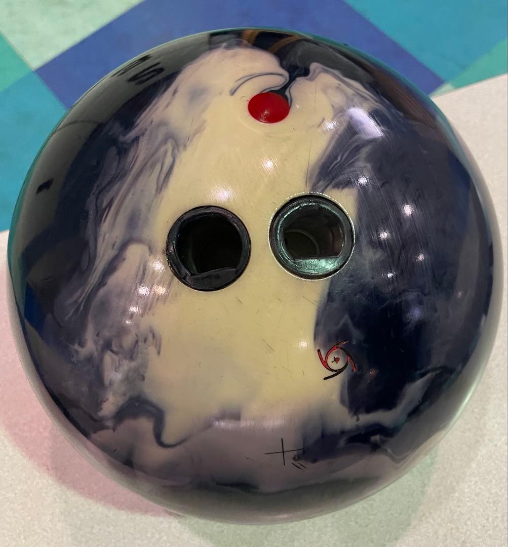 PHAZE AI ボウリングボール15ポンド