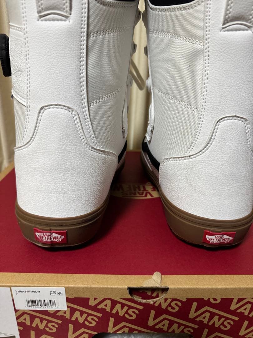 ★セール★25-26 VANS INVAD OGブーツ 25.0センチ