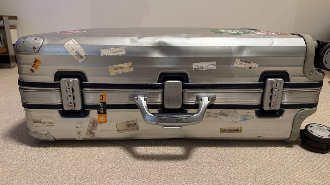 RIMOWAリモワ シルバーインテグラル スーツケース 約72cm x約44cm