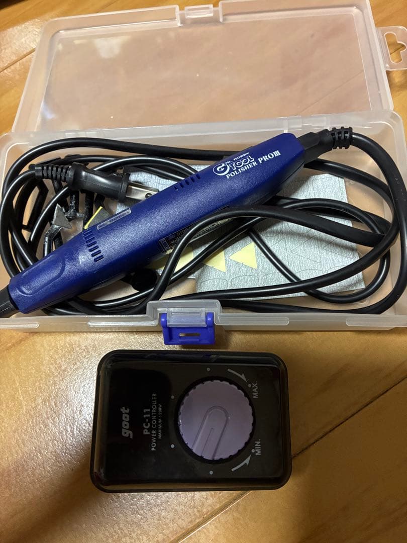 模型制作用品　エアブラシ、塗料、ハンドポリッシャー等（ジャンク出品）