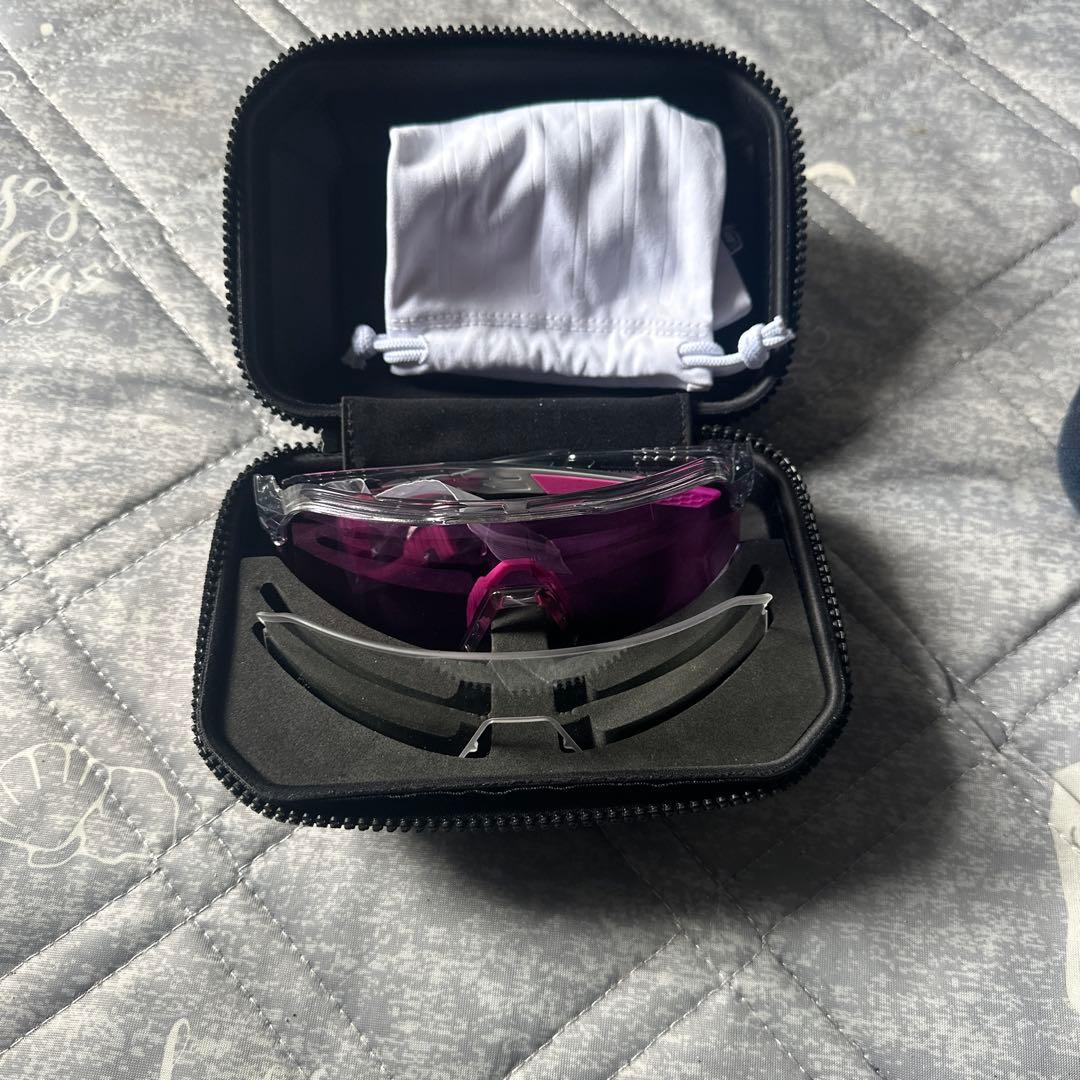 100% サングラス