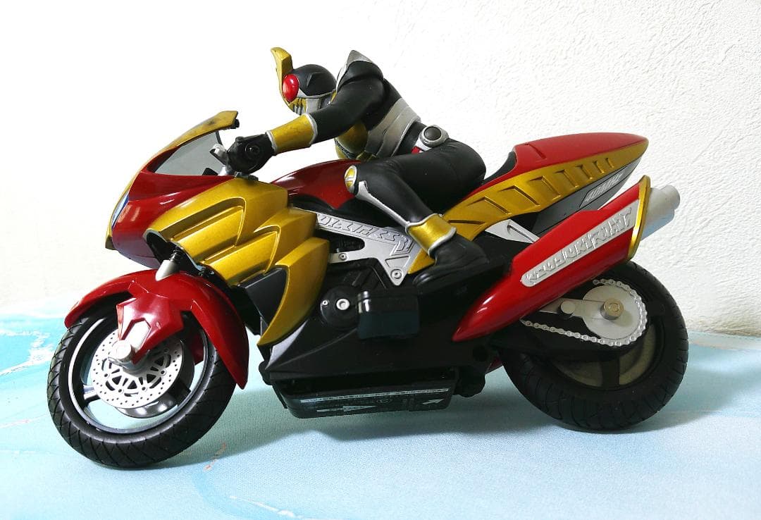 当時モノ　仮面ライダーアギト　マシントルネイダー　フィギュア