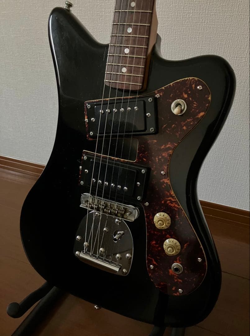 詳細不明ギター 激渋ビザール 日本製？