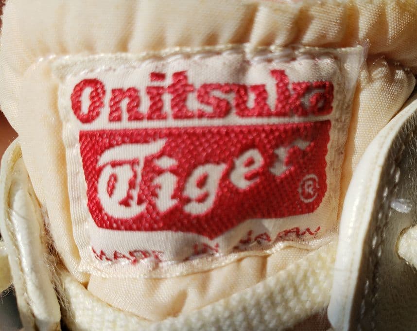 オニツカタイガー