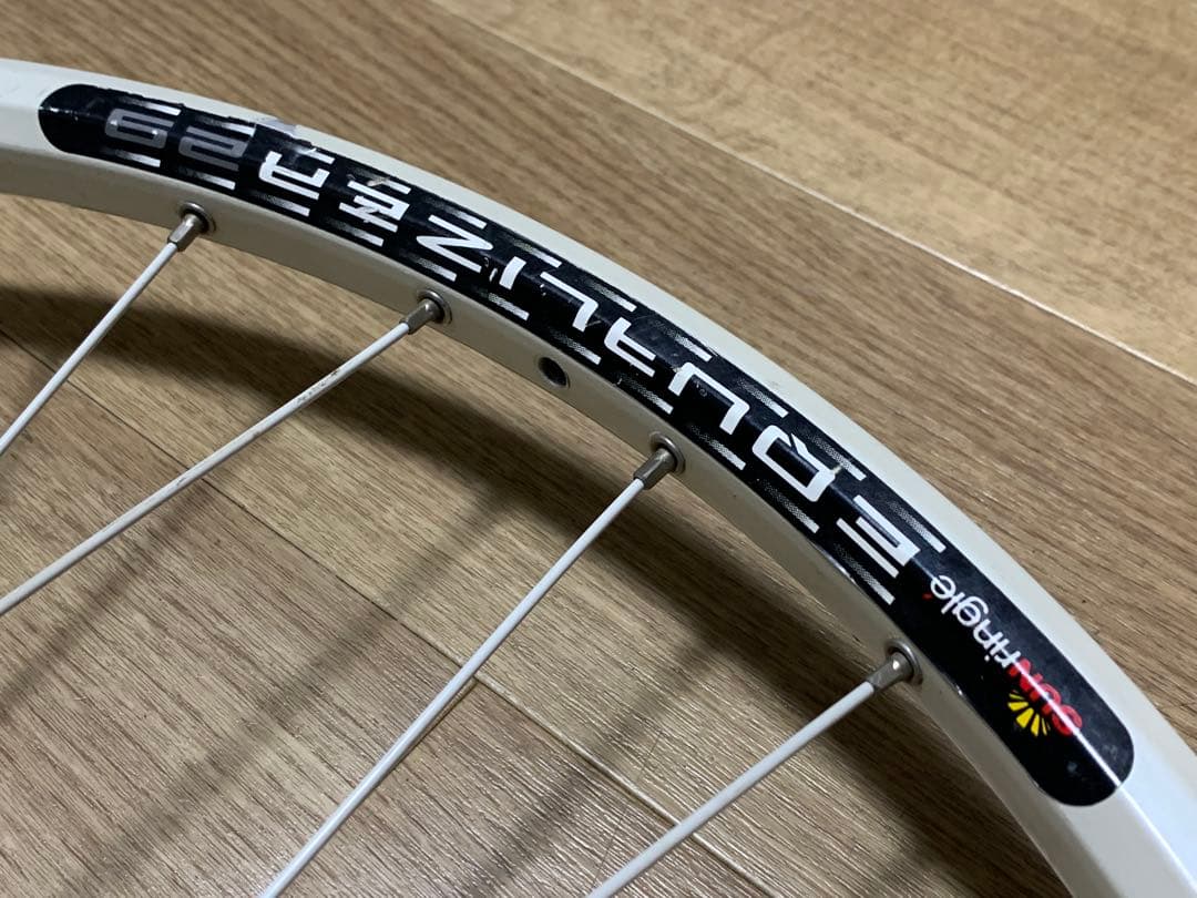 26インチMTBフロントホイール中古