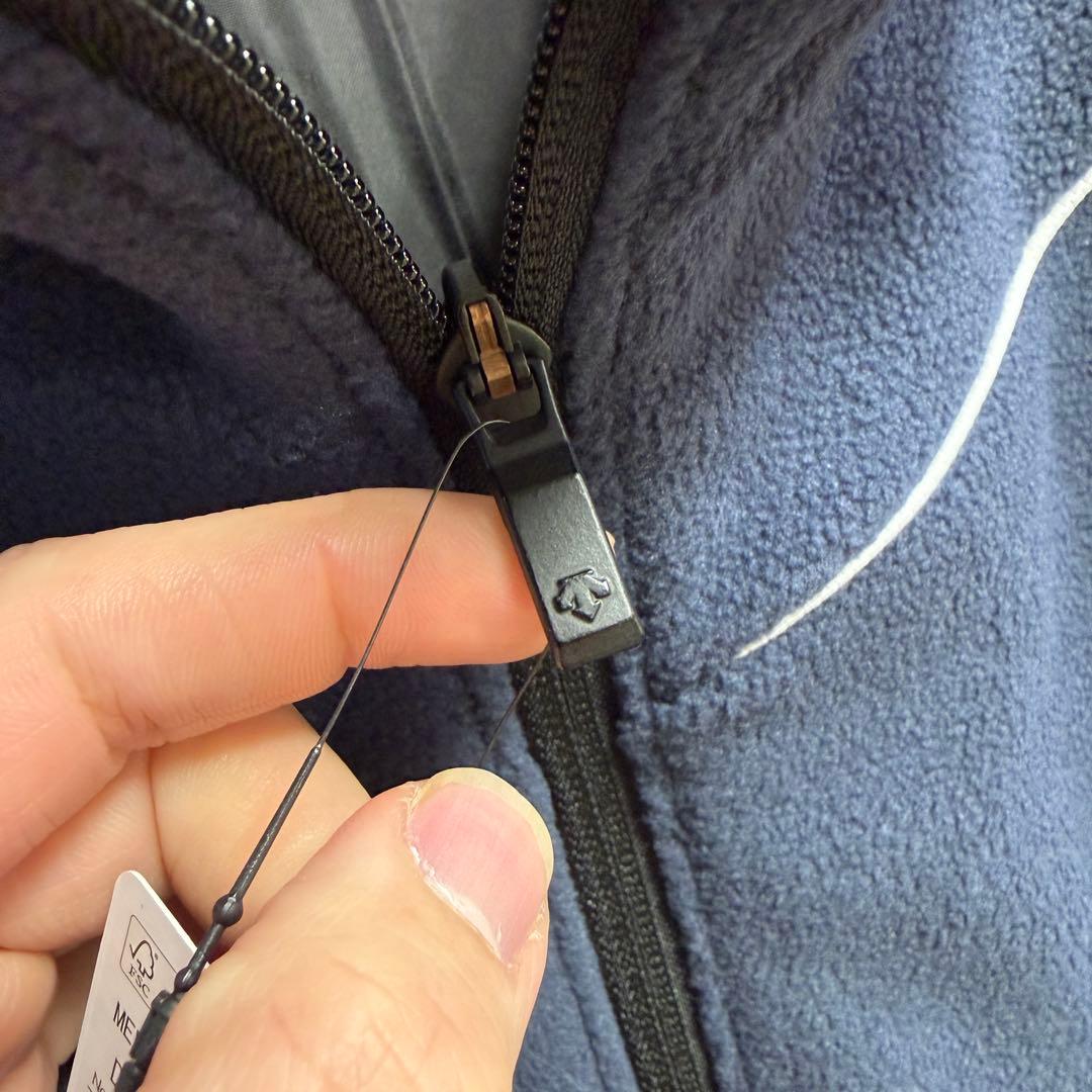 【新品】デサント　フリースジャケット DBX-2660C