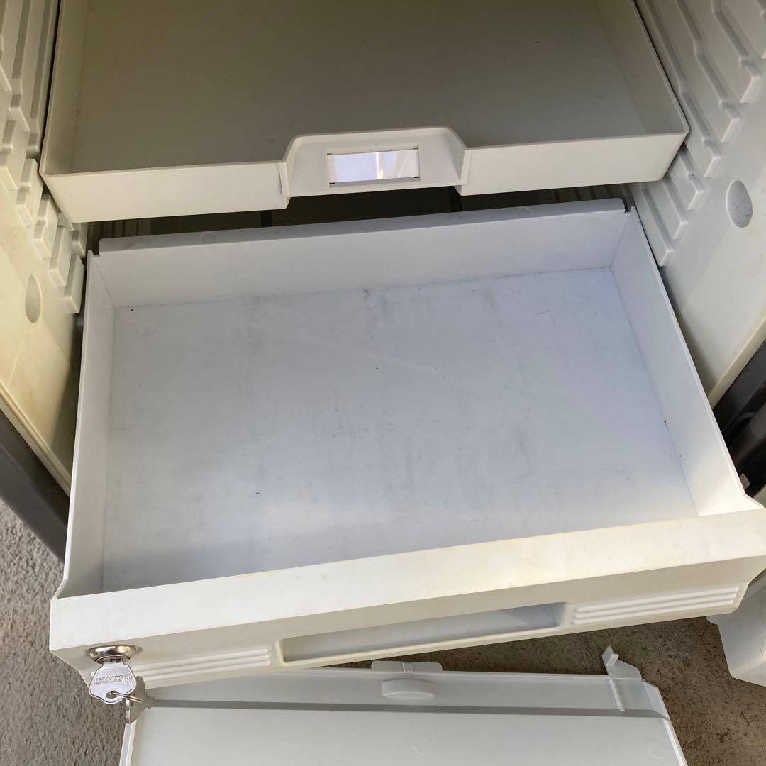 ジ*き様 SentrySafe デジタル式 耐火金庫 テンキー式 AW-5697