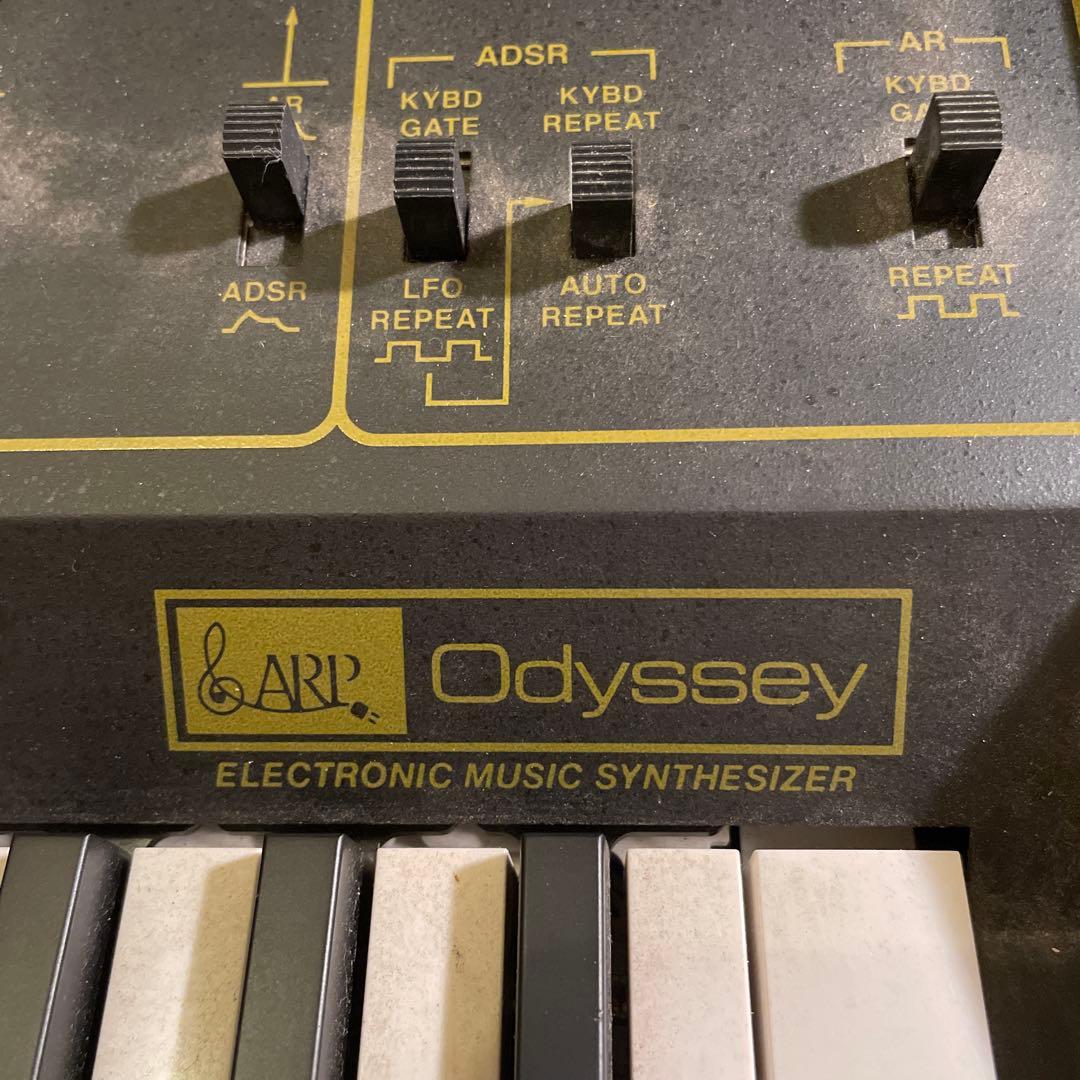 アナログシンセサイザー Arp Odyssey 37鍵