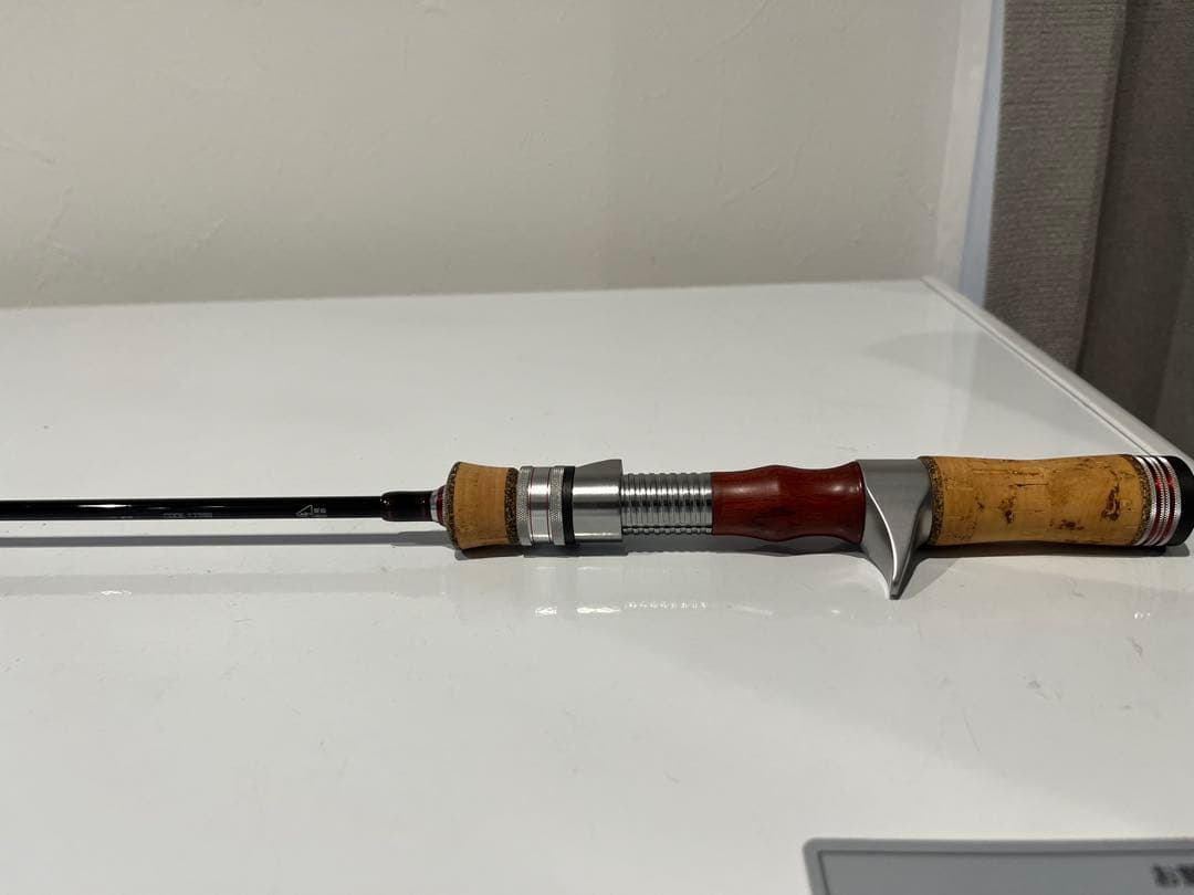 テイルウォーク　トラウティア