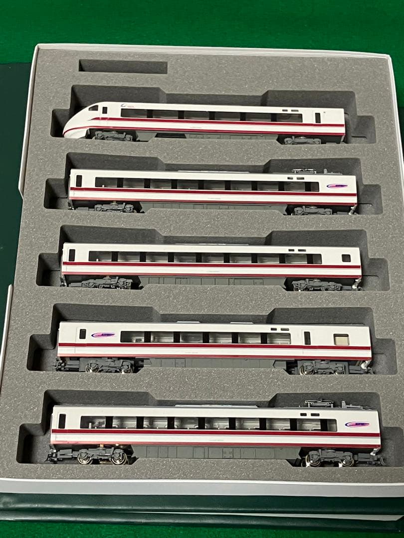 KATO 10-381 681系 2000番台 北越急行 スノーラビット 9両