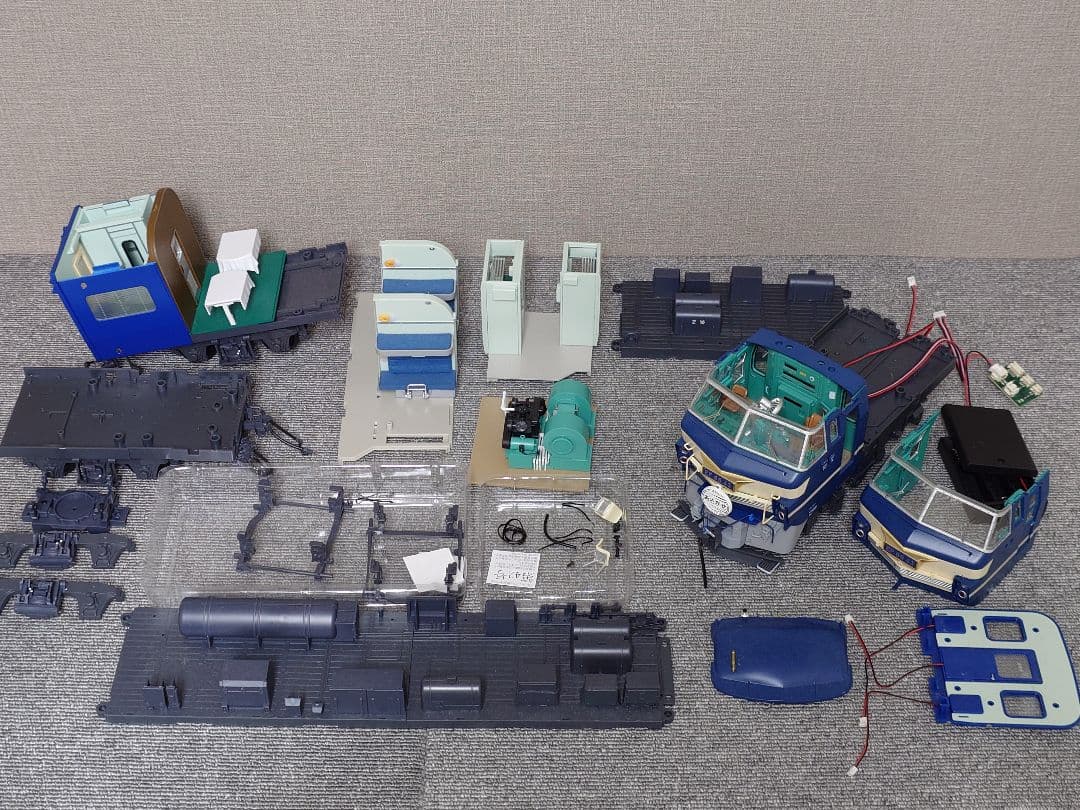 全120号全部品＆ディスプレイ台セット　アシェット　ブルートレイン3車両をつくる