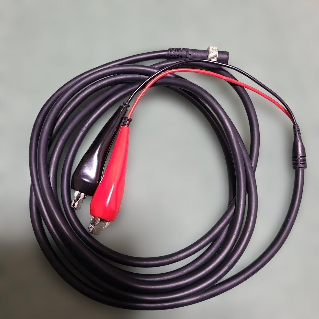 赤い電動リール デジタルディスプレイ搭載