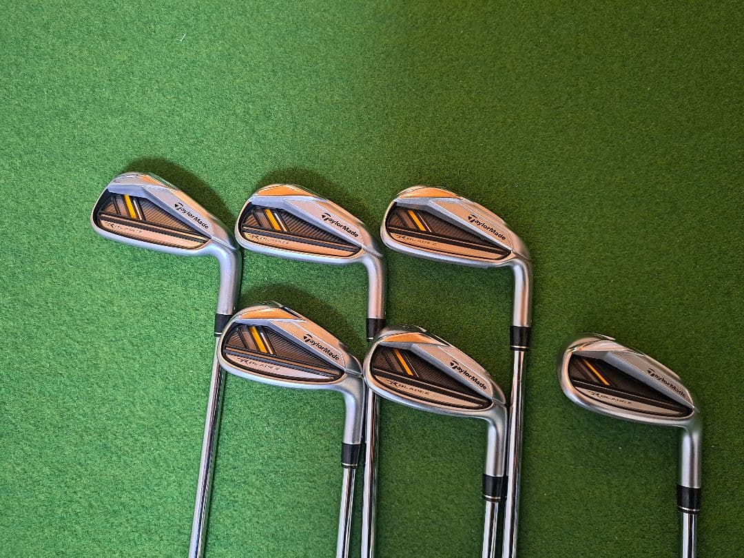 TaylorMade　ROCKETBLADEZ　アイアン6本セット(5I〜PW)