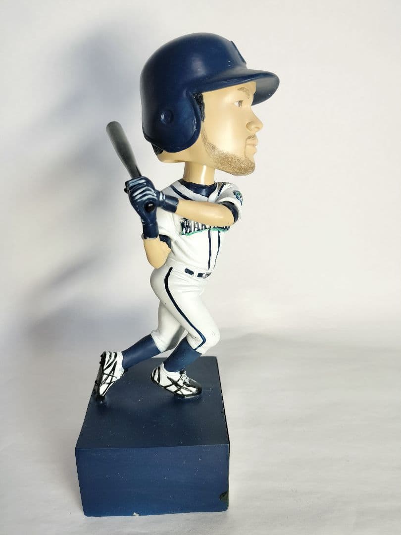 イチロー／”ヒットカウンター” ボブルヘッド人形 (シアトル・マリナーズ）