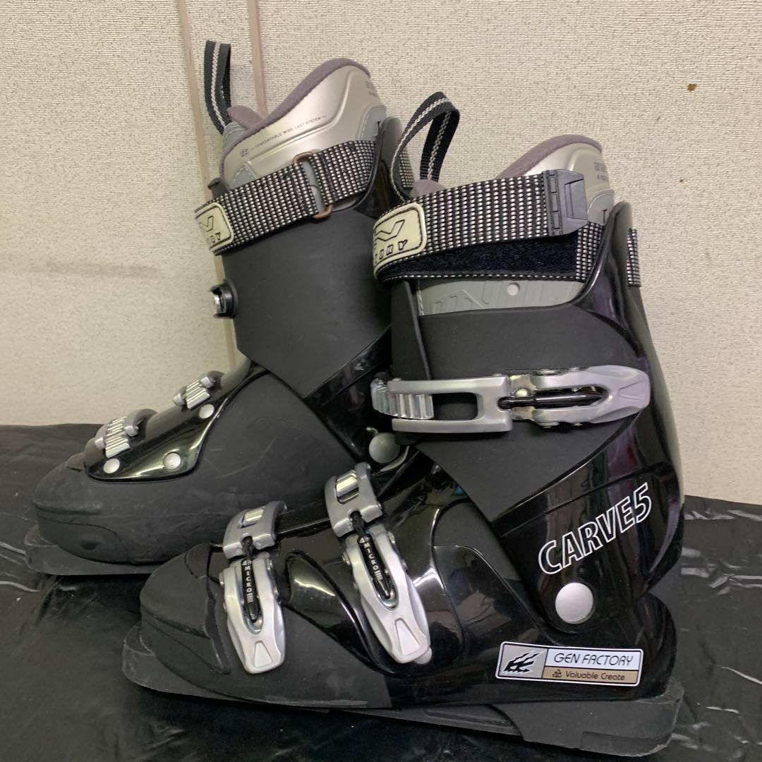 しゅーくりーむSALOMON ミッドスキー