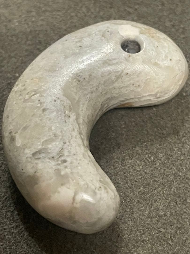 古墳時代　石製勾玉　出土　ジャスパー　滑石　大型