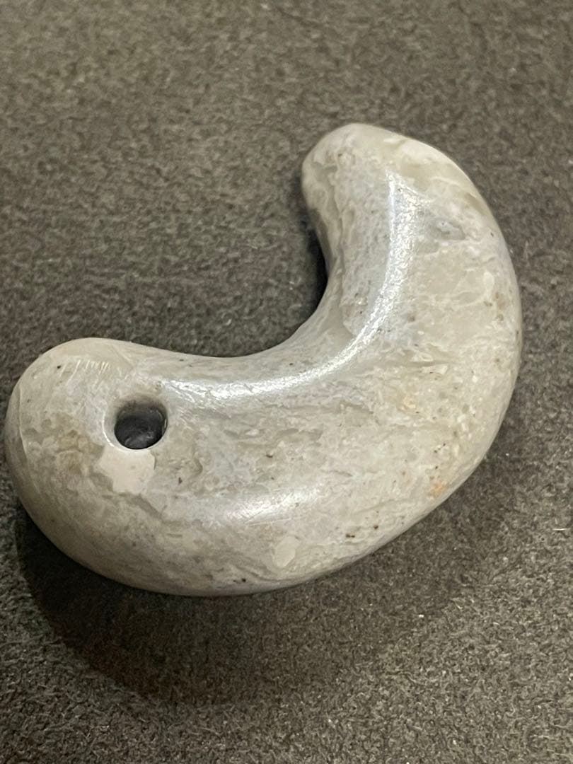 古墳時代　石製勾玉　出土　ジャスパー　滑石　大型