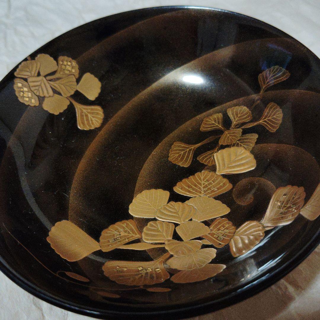 輪島塗黒い漆器の椀 金色の葉模様5客