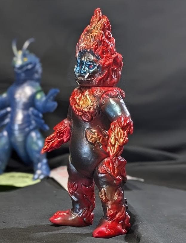 サソリンガ＆サザン星人「シルバー仮面」登場怪獣（ベアモデル）ソフビ２体セット