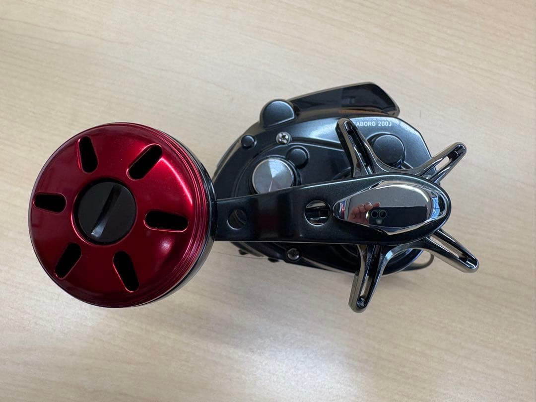 Daiwa SEABORG 200J 電動リール