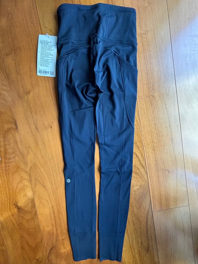 lululemon　ランニングタイツ・レギンス　TrueNavy サイズUS2