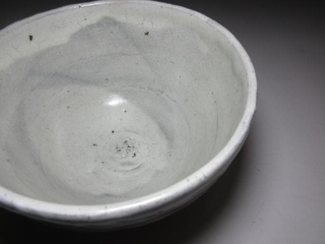 虎渓山 水月窯 荒川豊蔵 粉引風 茶碗／共箱 指物師 塚本木葉箱／書付在り