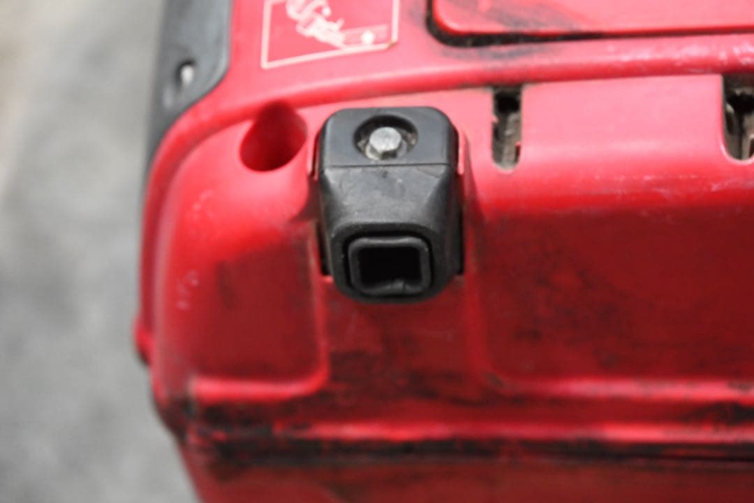 岡*記様 HONDA EU9i インバーター発電機