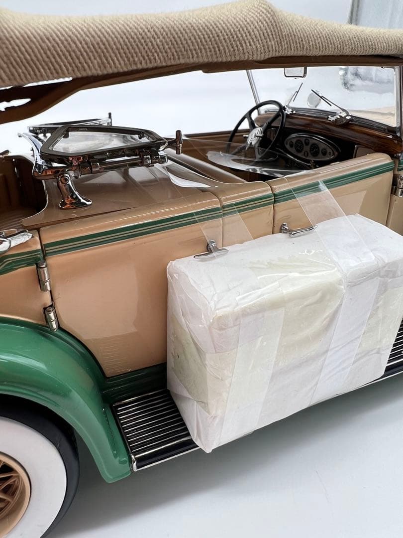 No320ミニカー1/18 Ford Lincoln KB Top Up