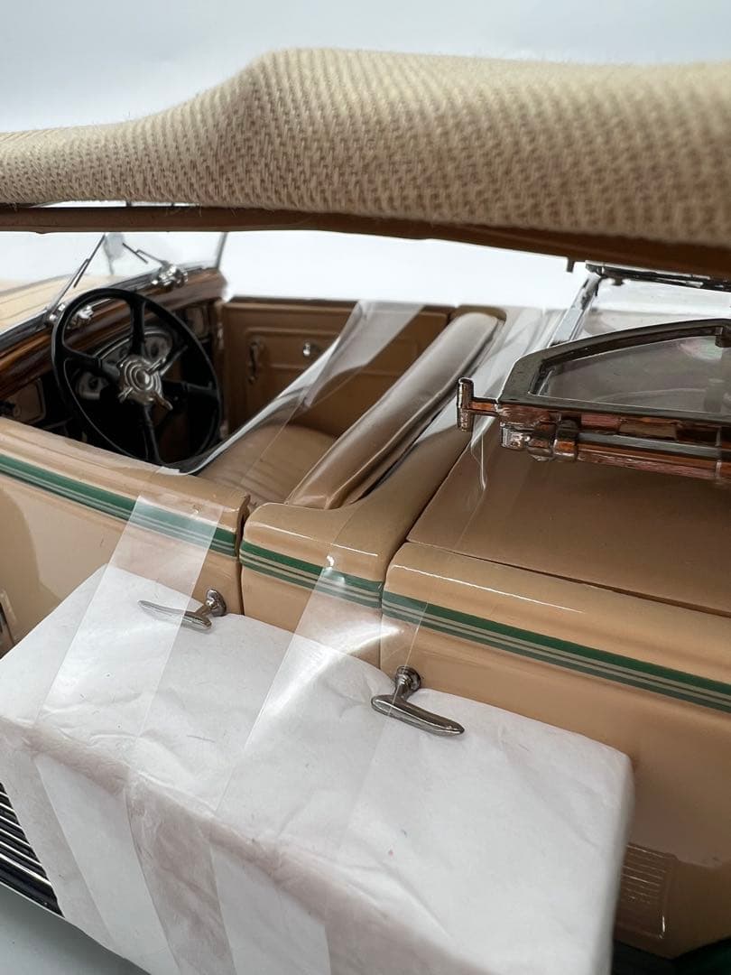 No320ミニカー1/18 Ford Lincoln KB Top Up