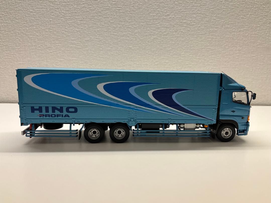 日野自動車 1/43 日野プロフィア ウイングカーゴ ブルーメタリック