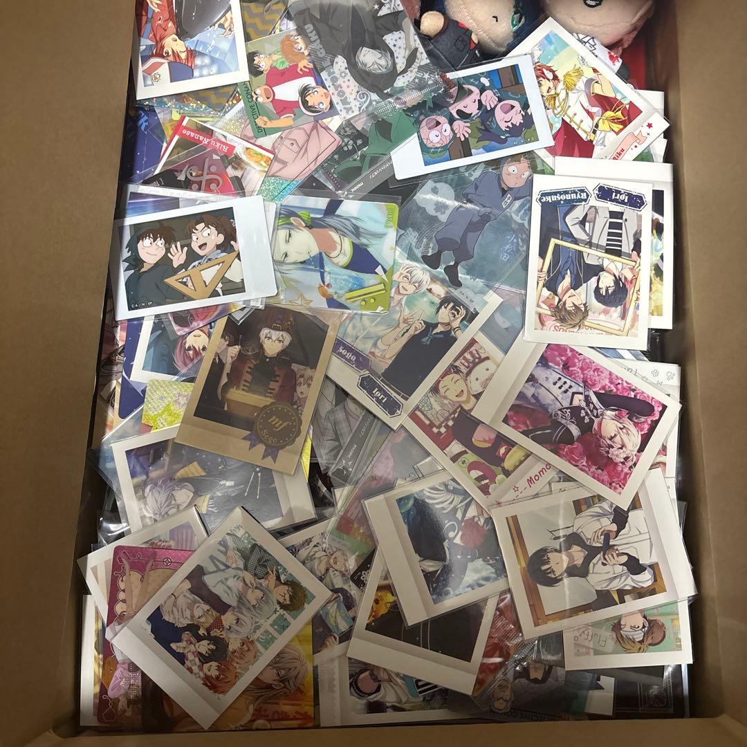 アニメグッズ　まとめ売り 紙類多め