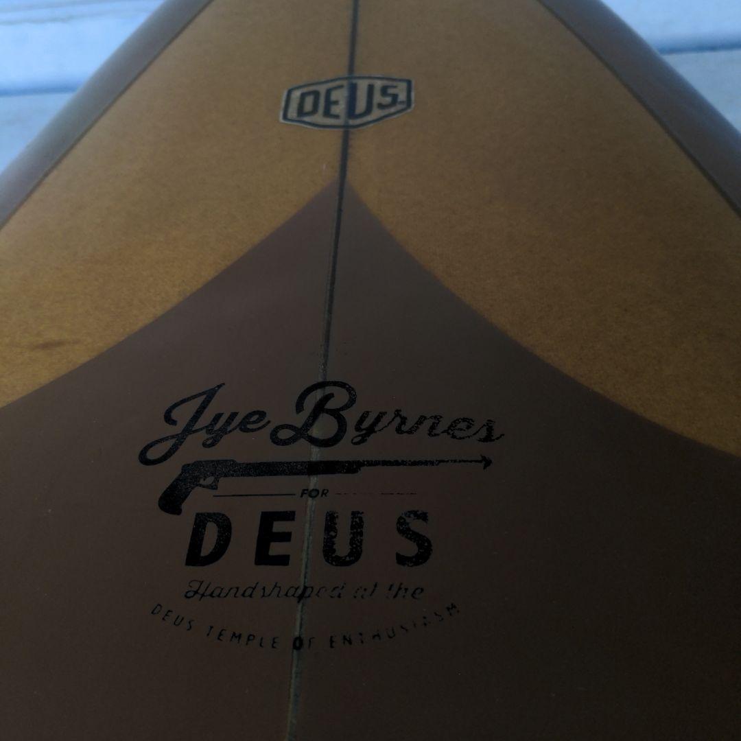 DEUS　6.3 サーフボード　ハンドシェイプ　愛知県内手渡し限定