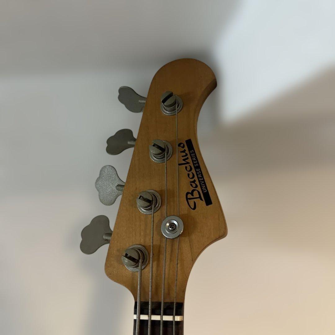 エレキベース bacchus