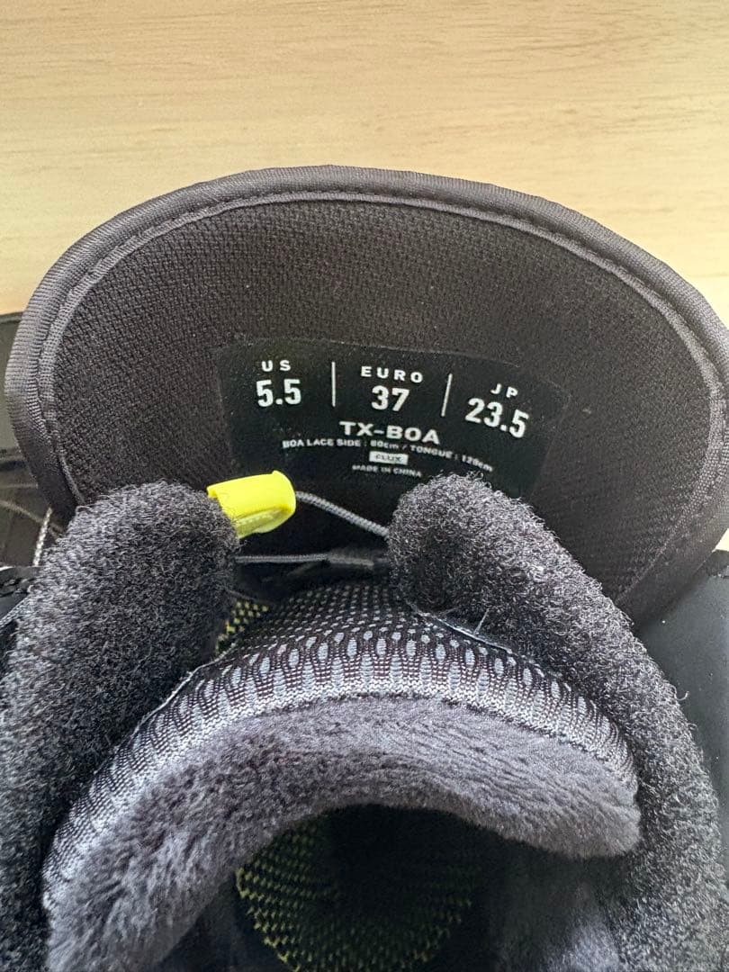 FLUX スノーボードブーツ ブラック　23.5㎝