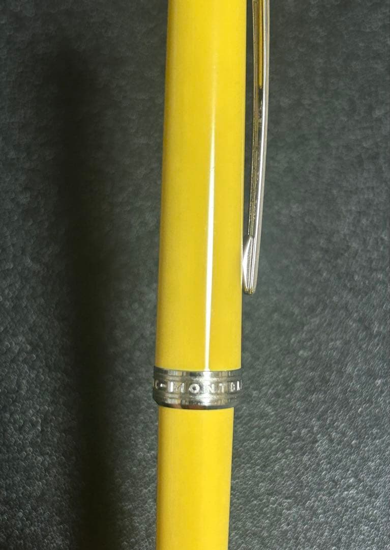 モンブラン　pix ボールペン　イエロー