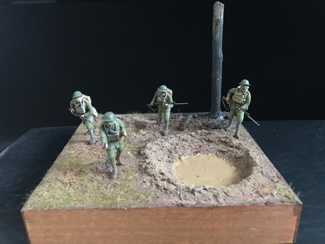 CC様　ジオラマ　第一世界戦争　イギリス軍　1917 完成品　ICM 35703