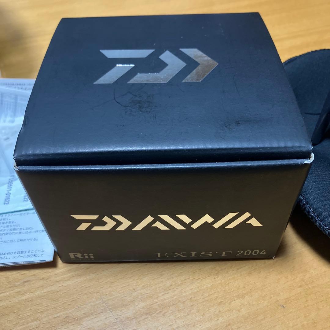 美品 ダイワ 12イグジスト 2004
