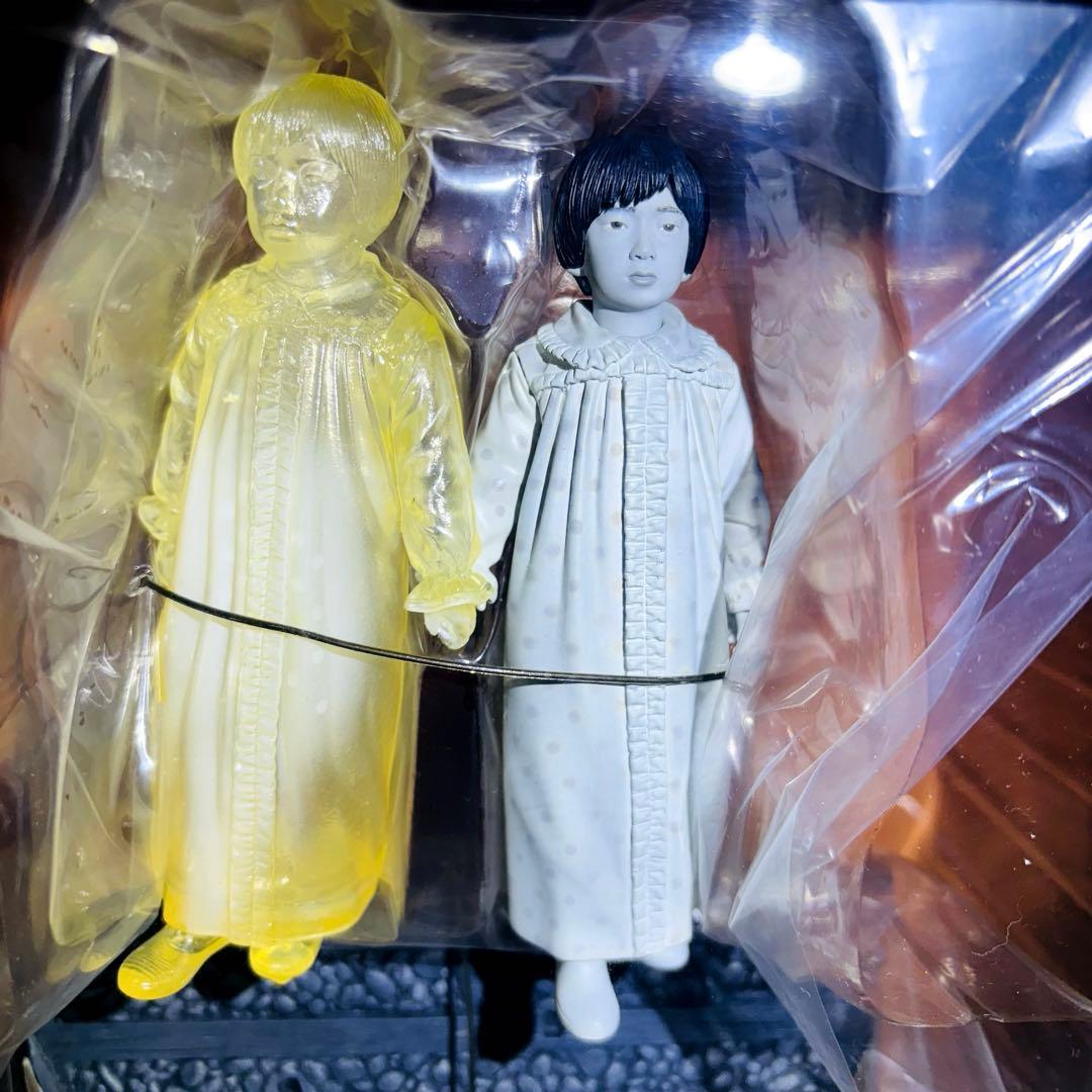 ウルトラQWF2010冬限定「悪魔ッ子リリー」モノクロ版