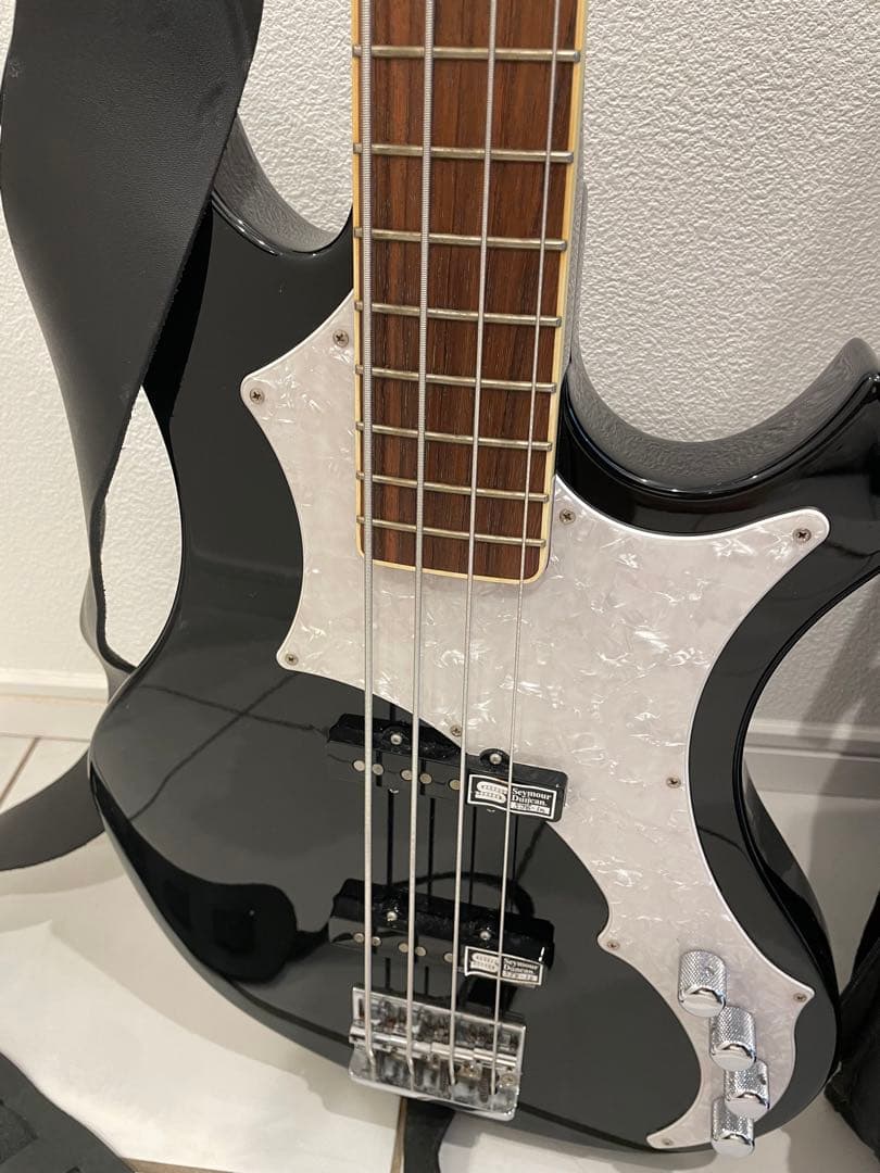 ベース EDWARDS the GazettE REITA【東京横浜値下げ可】