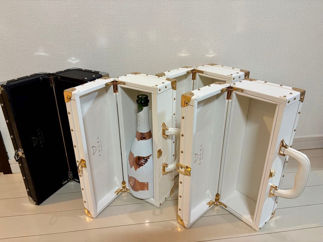 「美品」エンジェル ホワイトブラック空箱 ボトルケース 4個セット ※1本瓶付き