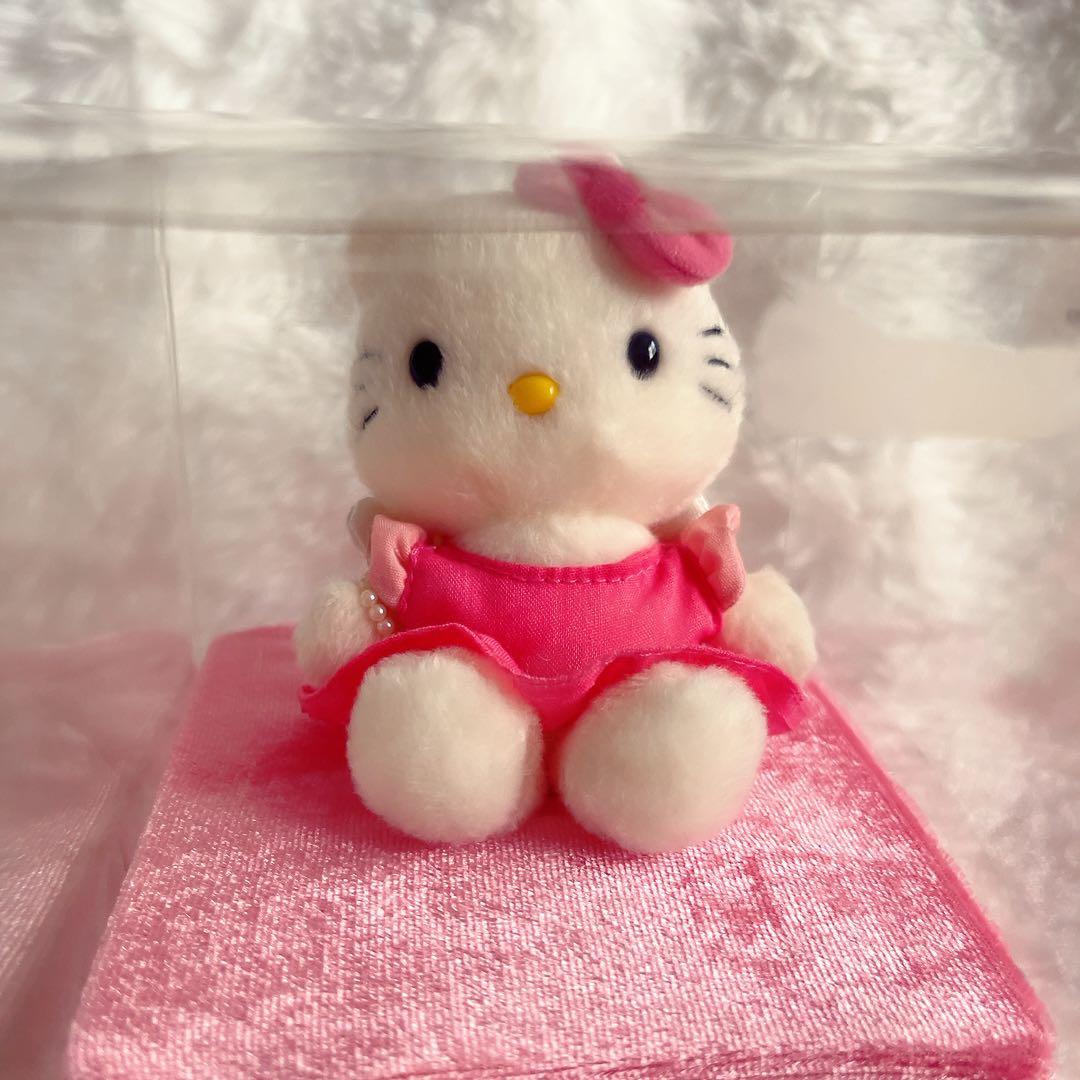 希少レア　ハローキティ　エンジェル　ぬいぐるみカレンダー2005 レトロ　ケース