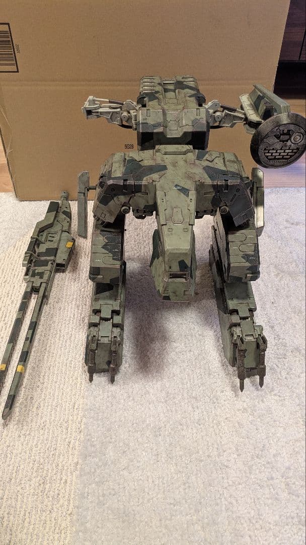 threeA　L GEAR SOLID メタルギアREX　フィギュア