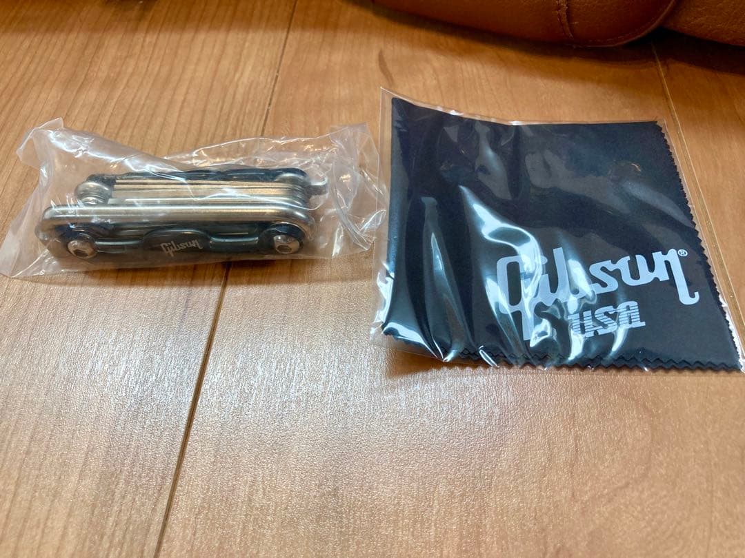 【美品】Gibson レスポールクラシック2017 GOLDTOP