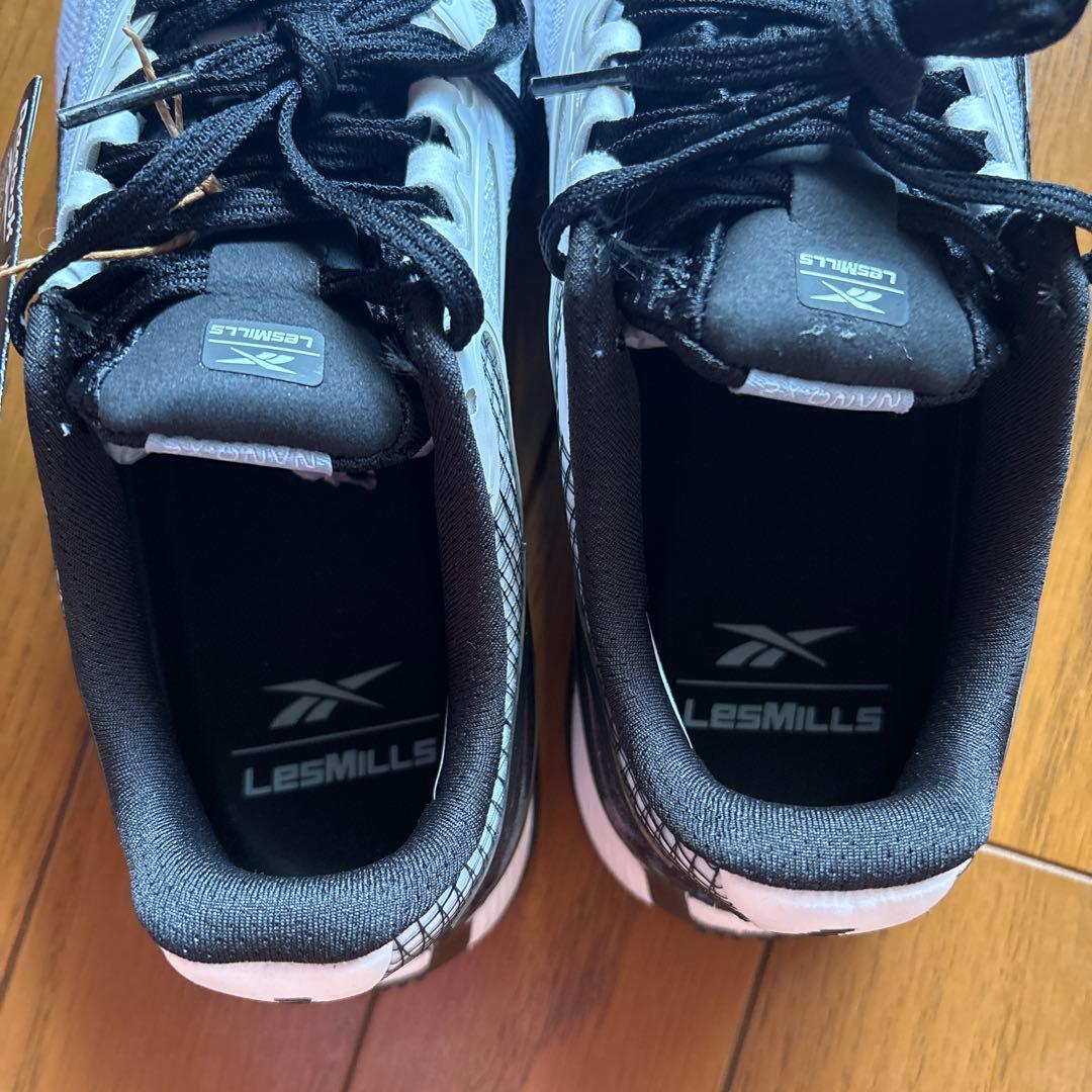 23センチ　新品未使用　ナノx2 レズミルズ　lesmills レスミルズ