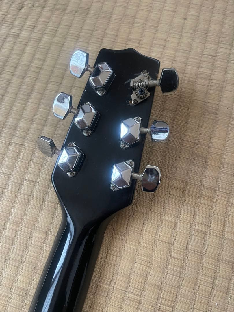 Sierra kaman ブラックアコースティックギター TAMARIN搭載