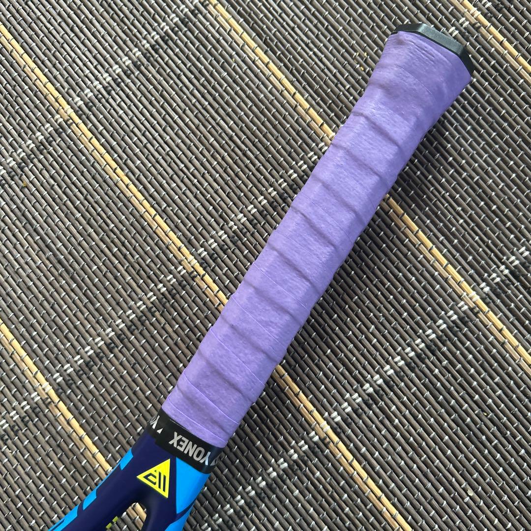 グラビティー 硬式テニスラケット